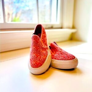 COPY - Floral Pink Kids Slip-On Sneakers Kid Girls Shoes Size 1 NWT